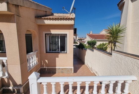 Reventa - Villa - Ciudad Quesada - Benimar