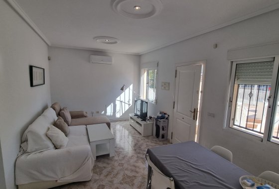 Reventa - Villa - Ciudad Quesada - Benimar
