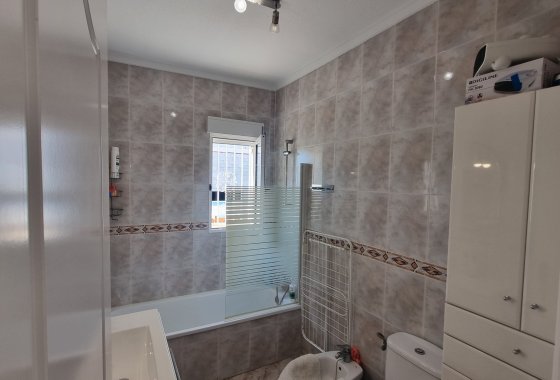 Reventa - Villa - Ciudad Quesada - Benimar