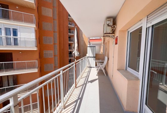 Återförsäljning - Lägenhet / lägenhet - Torrevieja