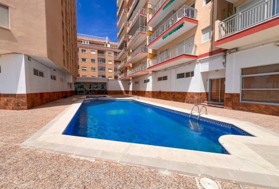 Återförsäljning - Lägenhet / lägenhet - Torrevieja