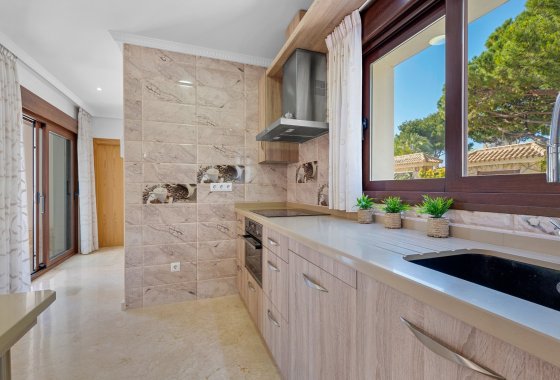 Reventa - Villa - Orihuela Costa - Dehesa de campoamor