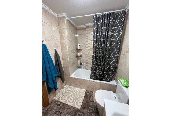 Reventa - Apartamento / piso - Torrevieja - Playa Los Locos