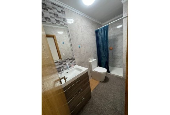 Reventa - Apartamento / piso - Torrevieja - Playa Los Locos
