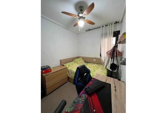 Reventa - Apartamento / piso - Torrevieja - Playa Los Locos