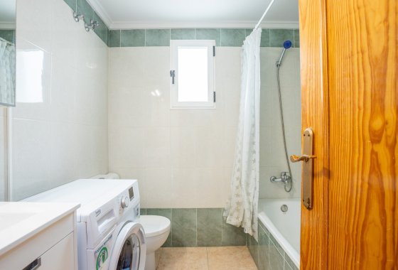 Reventa - Apartamento / piso - Torrevieja - El molino