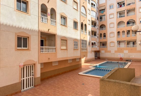 Reventa - Apartamento / piso - Torrevieja - El molino