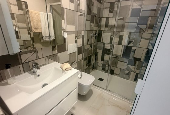 Reventa - Apartamento / piso - Torrevieja - Los Altos