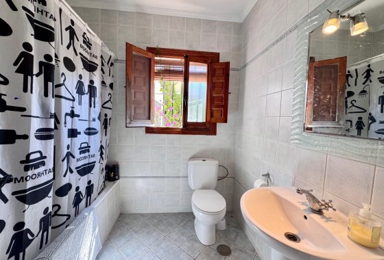 Återförsäljning - Villa - Orihuela Costa - Cabo Roig