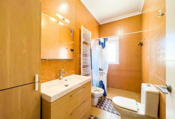 Reventa - Villa - Ciudad Quesada - Doña Pepa