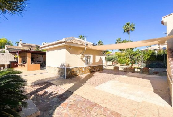 Reventa - Villa - Ciudad Quesada - Doña Pepa
