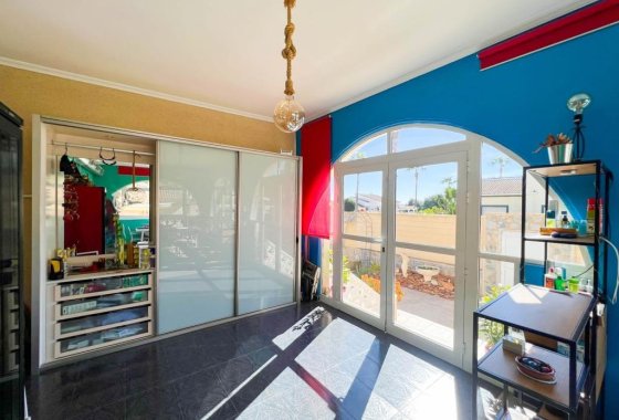 Reventa - Villa - Ciudad Quesada - Doña Pepa