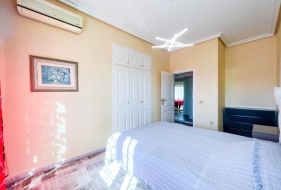 Reventa - Villa - Ciudad Quesada - Doña Pepa