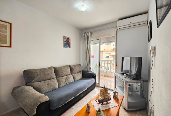 Reventa - Apartamento / piso - Torrevieja - Antonio Machado