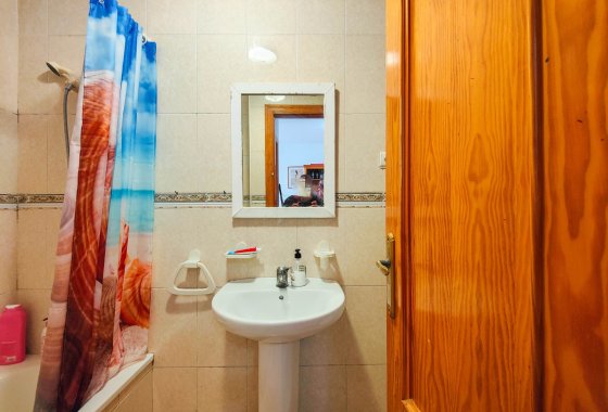 Reventa - Apartamento / piso - Torrevieja - Antonio Machado