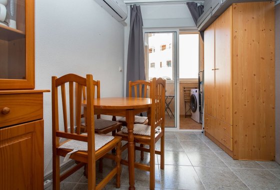 Reventa - Apartamento / piso - Torrevieja - Playa Los Locos