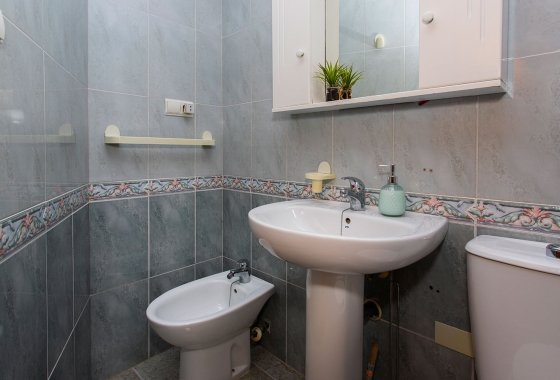 Reventa - Apartamento / piso - Torrevieja - Playa Los Locos