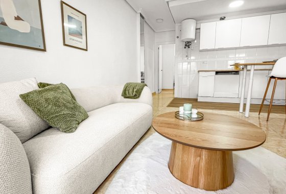 Reventa - Apartamento / piso - Torrevieja - Playa de los Locos