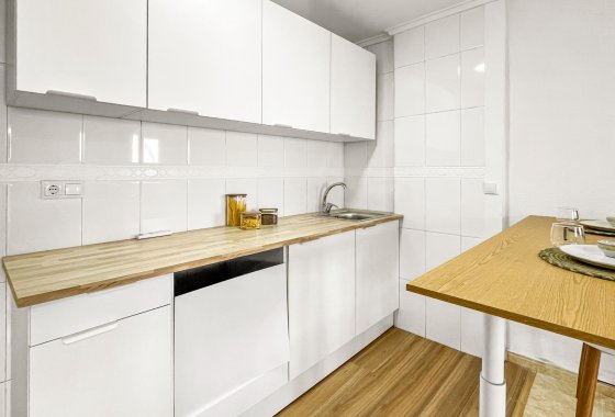 Reventa - Apartamento / piso - Torrevieja - Playa de los Locos
