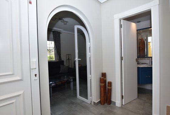 Reventa - Villa - Orihuela Costa - Los Dolses