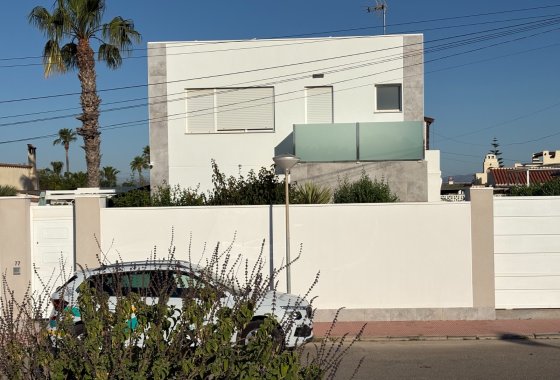 Reventa - Villa - Torrevieja - Torreta - Florida