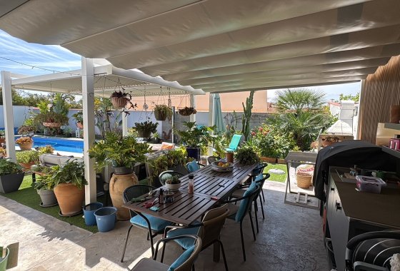Reventa - Villa - Torrevieja - Torreta - Florida