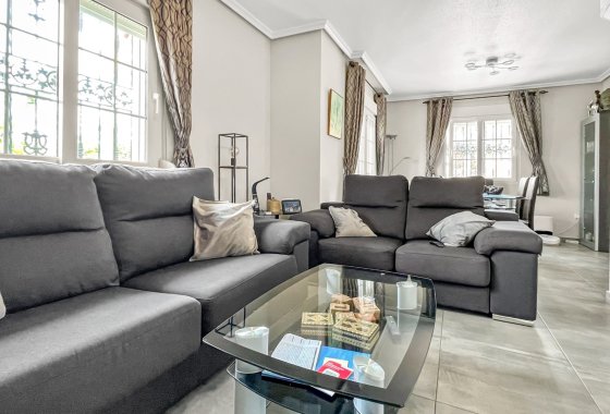 Reventa - Villa - Orihuela Costa - Los Dolses