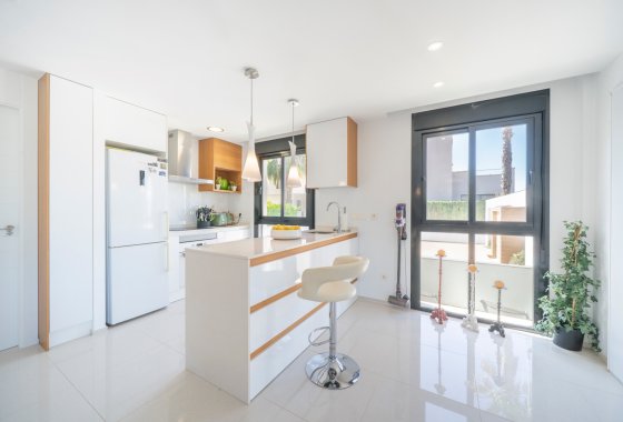 Resale - Villa - Ciudad Quesada