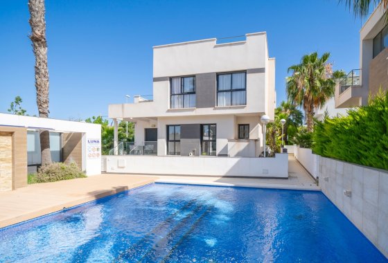 Resale - Villa - Ciudad Quesada