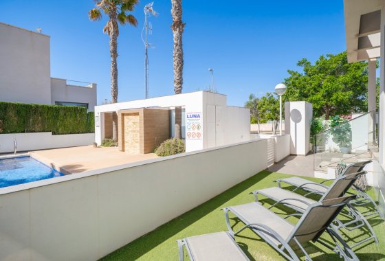 Resale - Villa - Ciudad Quesada