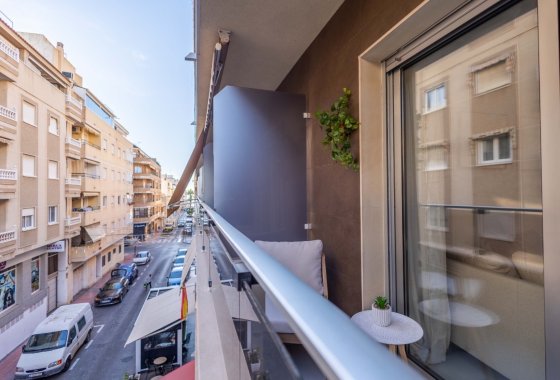 Reventa - Apartamento / piso - Torrevieja - Playa del Cura