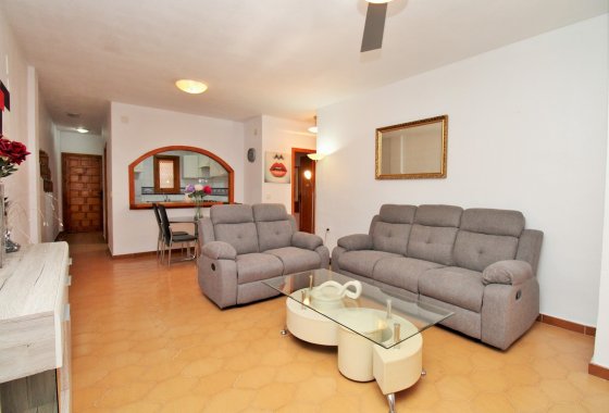Resale - Apartment / flat - Villamartín
