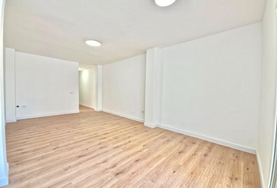 Reventa - Apartamento / piso - Torrevieja - Playa Los Naufragos