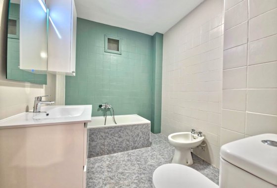 Reventa - Apartamento / piso - Torrevieja - Playa Los Naufragos