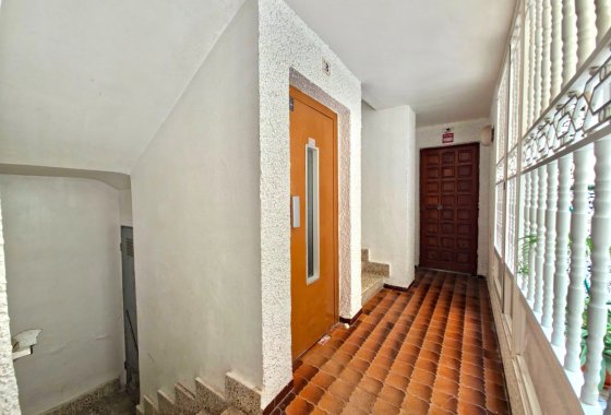 Reventa - Apartamento / piso - Torrevieja - Playa Los Naufragos