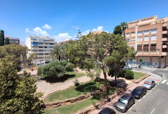 Reventa - Apartamento / piso - Torrevieja - Playa del Cura
