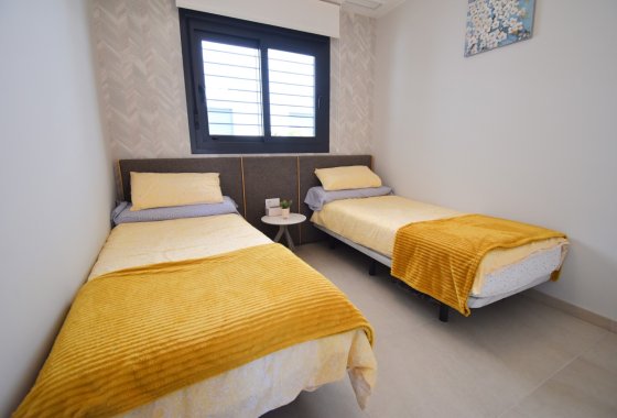 Reventa - Apartamento / piso - Orihuela Costa - Playa Flamenca