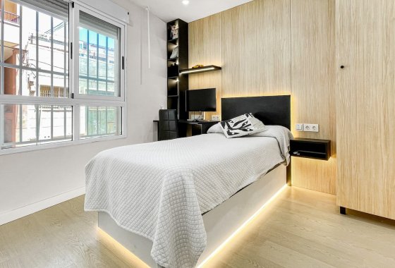 Resale - Apartment / flat - Torrevieja