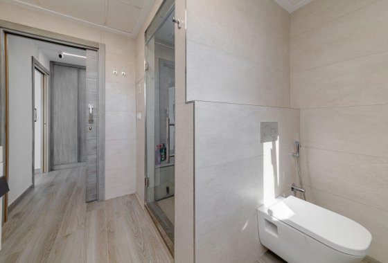 Reventa - Villa - Torrevieja - Los Balcones