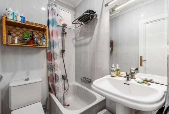 Reventa - Apartamento / piso - Torrevieja - CLUB NAUTICO TORREVIEJA