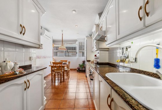 Reventa - Apartamento / piso - Torrevieja - CLUB NAUTICO TORREVIEJA
