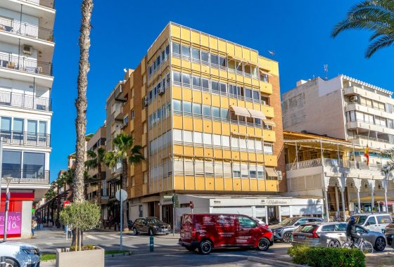 Reventa - Apartamento / piso - Torrevieja - CLUB NAUTICO TORREVIEJA