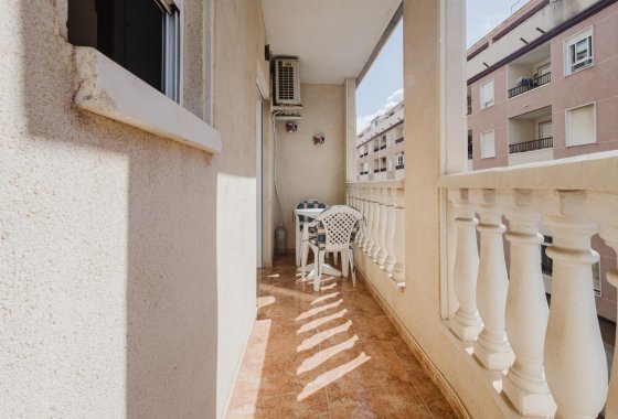 Reventa - Apartamento / piso - Torrevieja - Playa del Acequión