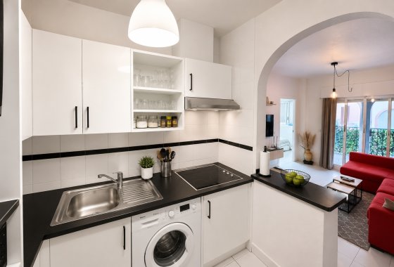 Reventa - Apartamento / piso - Torrevieja - Playa Los Naufragos
