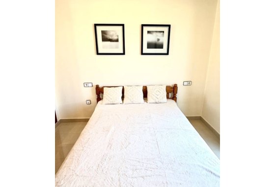 Återförsäljning - Villa - Ciudad Quesada - Doña Pepa