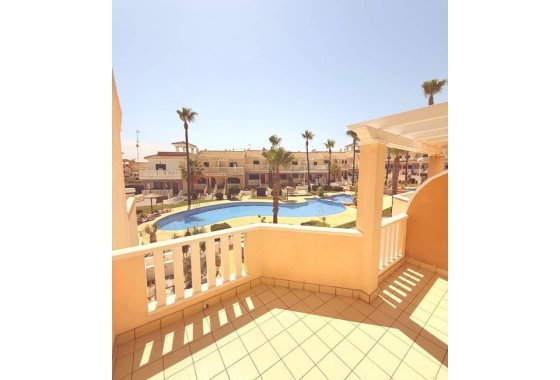 Återförsäljning - Villa - Ciudad Quesada - Doña Pepa