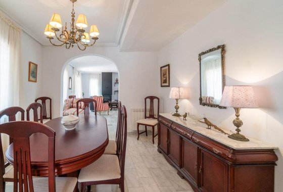 Reventa - Villa - Torrevieja - La Mata