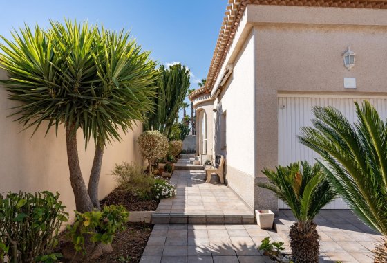 Reventa - Villa - Orihuela Costa - Playa Flamenca