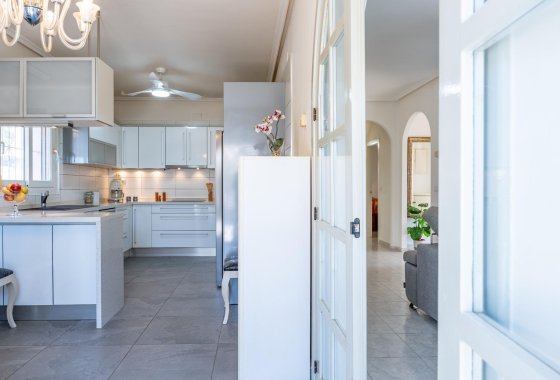 Reventa - Villa - Orihuela Costa - Playa Flamenca