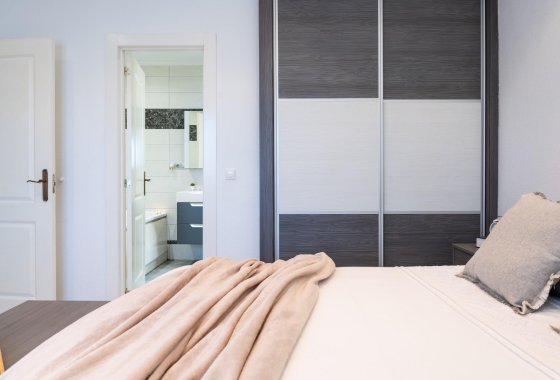 Reventa - Villa - Orihuela Costa - Playa Flamenca